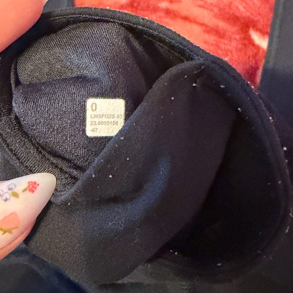 lululemon groove flare leggings. - Picture 7 of 7